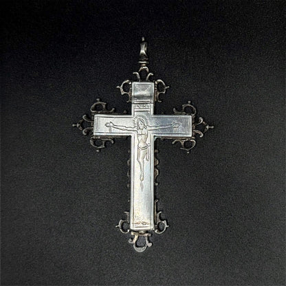 17th Century Italian Silver Reliquary Crucifix