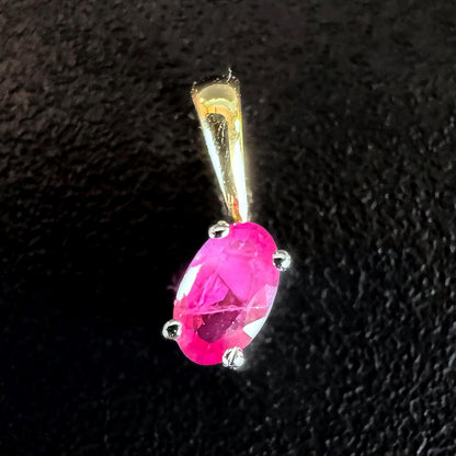 18ct Gold Ruby Pendant – 0.22ct